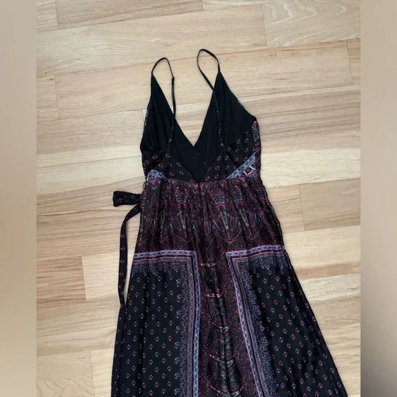 Free people satin paisley sleeveless V-neck jumpsuit wide leg adjustable size 6 - Picture 11 of 13